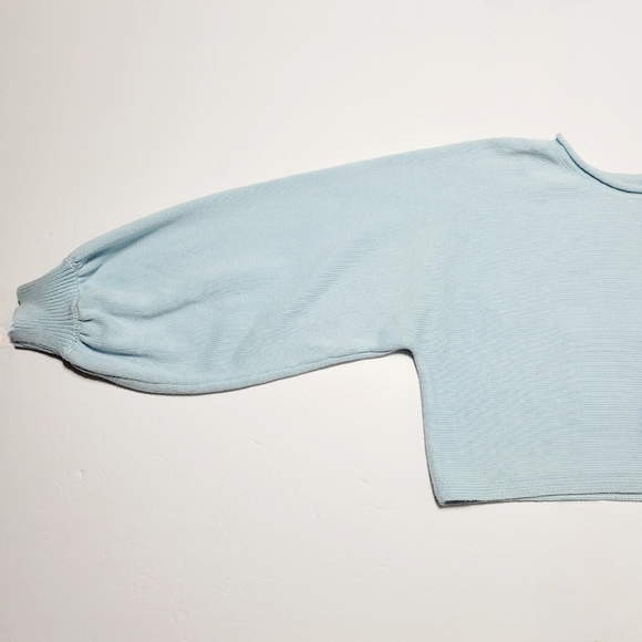 Mint Vanilla Pale Blue Cropped Knit Sweater (L) - Picture 7 of 9